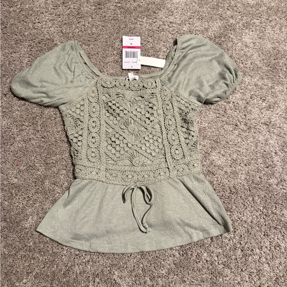Chic Sage Crochet Women’s Blouse